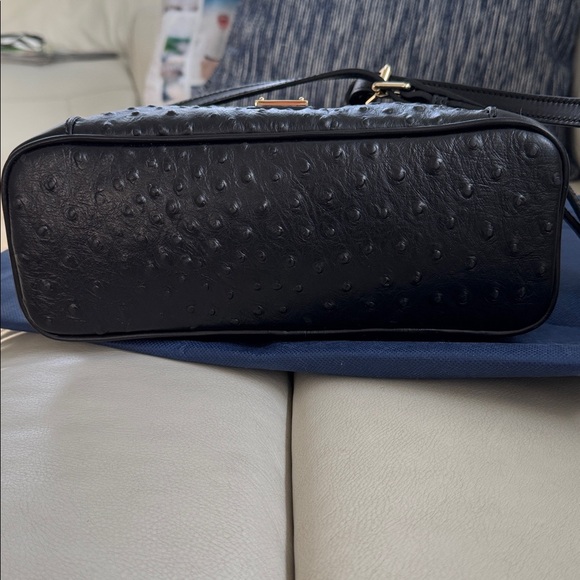 Dooney & Bourke Tassel Crossbody, Black Ostrich Textured Leather w/dust bag, NWT - Picture 9 of 13